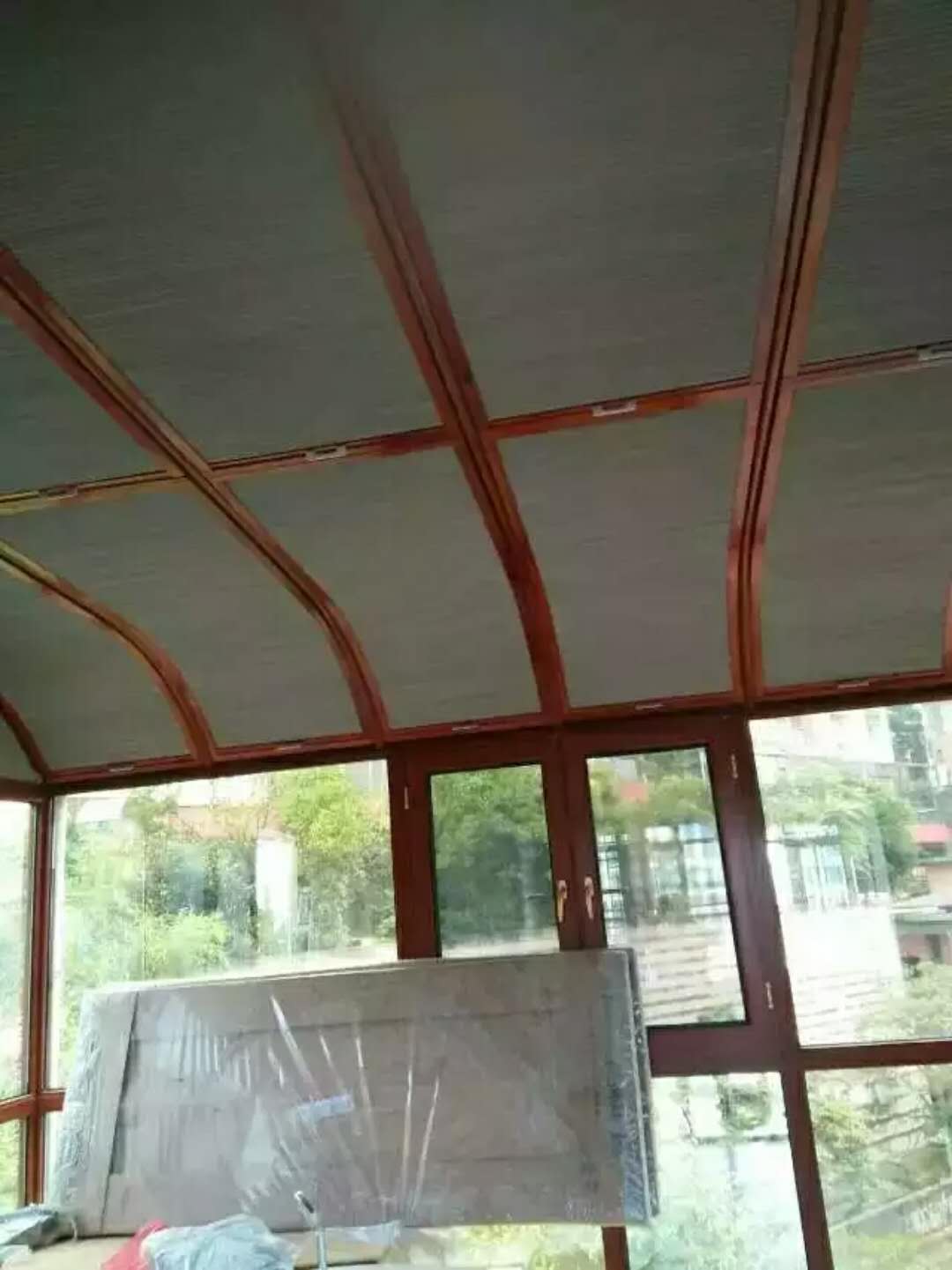 �䳲��